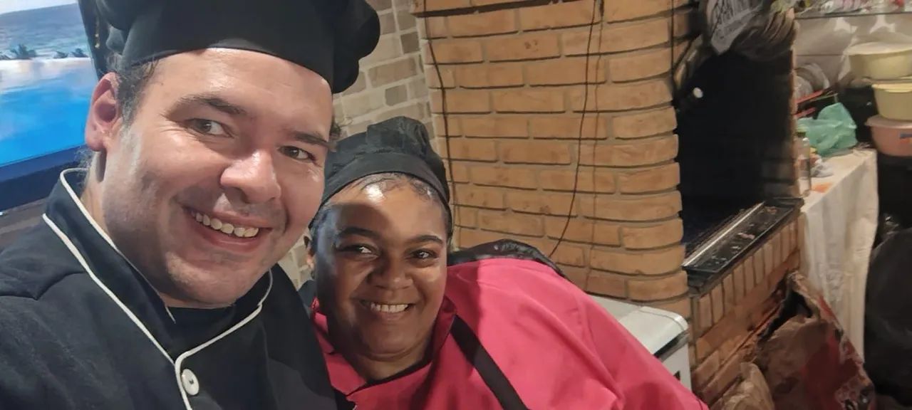 Casal de Churrasqueiros profissionais  - Foto 3