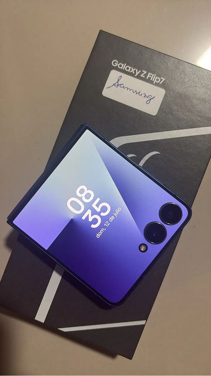 Galaxy Z flip 7  - Foto 3