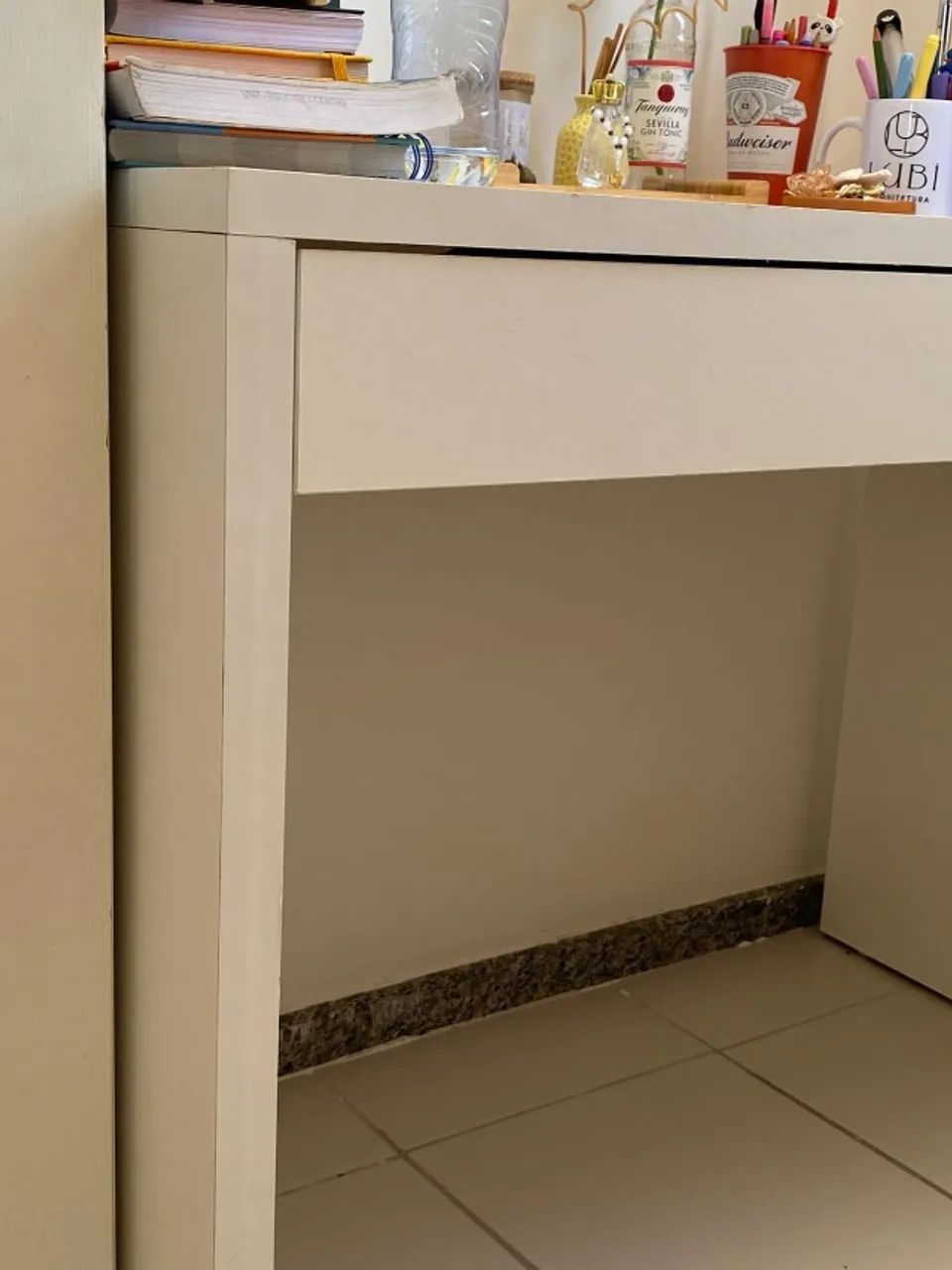 Desk65745823925251121