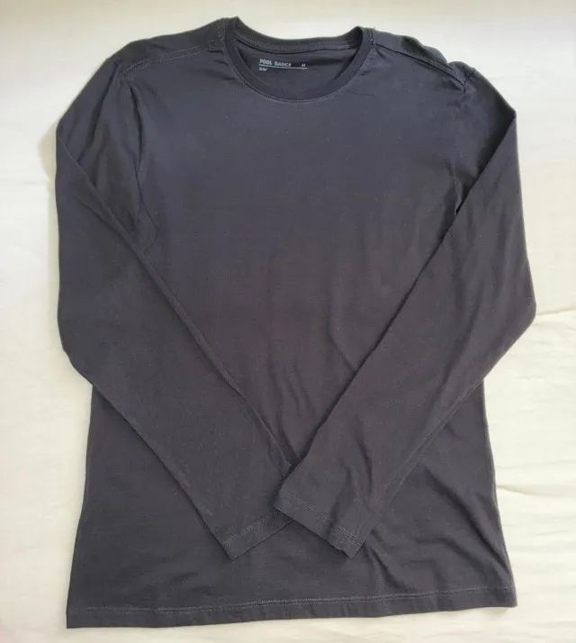 Camiseta manga longa Pool Basics e Camiseta Hering