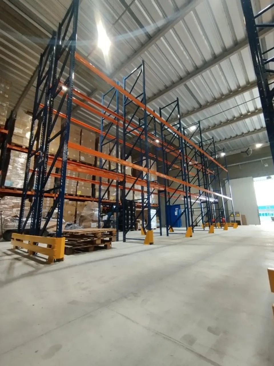 Estrutura robusta para centros de distribuição - Foto 3
