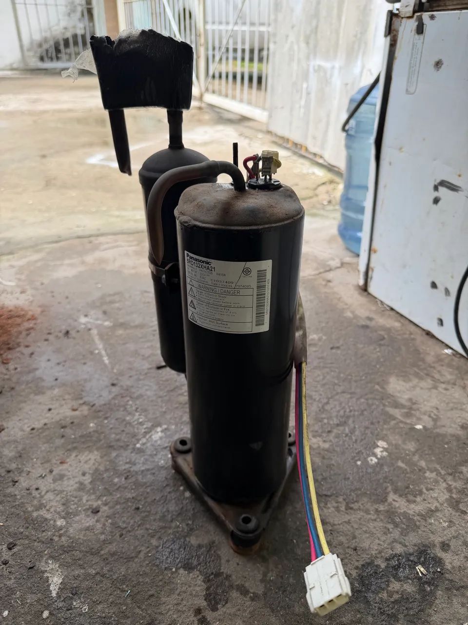 Vendo compressor 22 k Panassonic inverter  - Foto 2