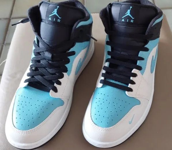 NIKE Air Jordan 1 MID Blue Chill BR42
