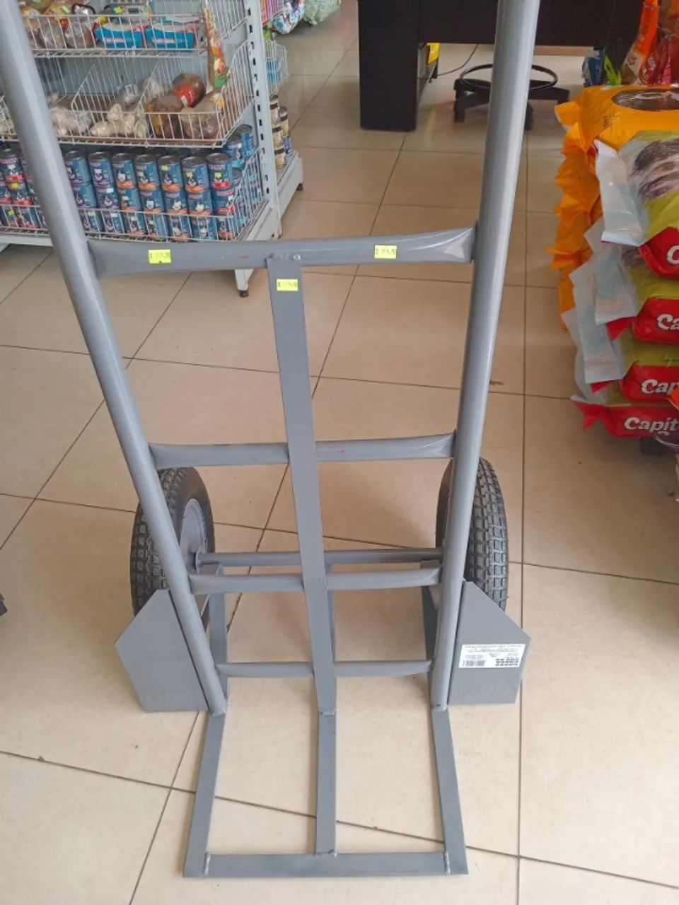 Carrinho Carga Pneu Camara 200KG Novo Sem Uso - Foto 3