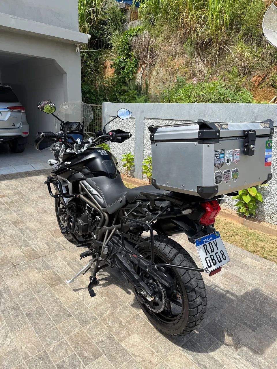 Triumph Tiger 800 XRT - Foto 4