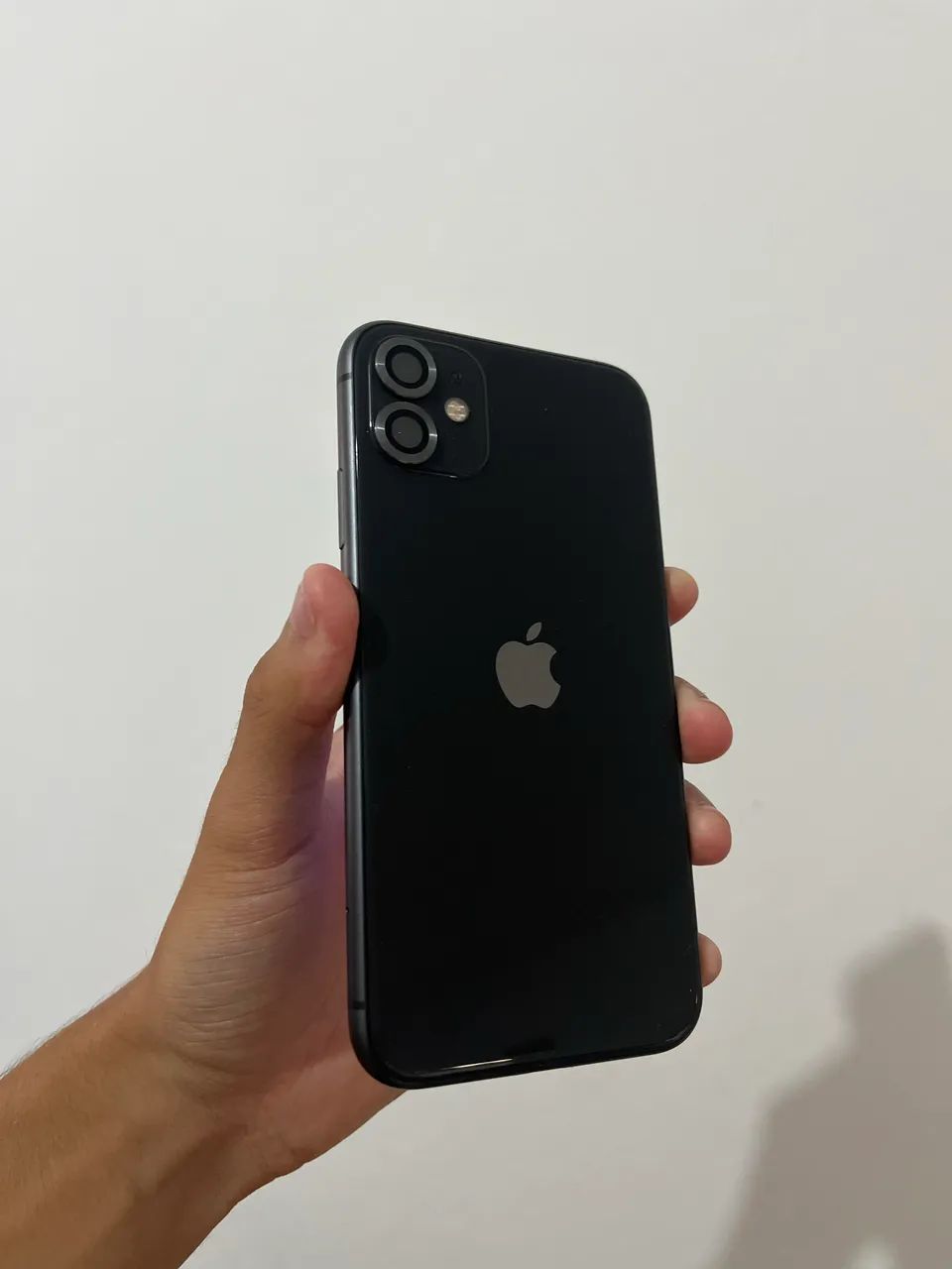 iPhone 11 com a saúde da bateria 100% funcionando tudo, barato pra ir rápido!! - Foto 2