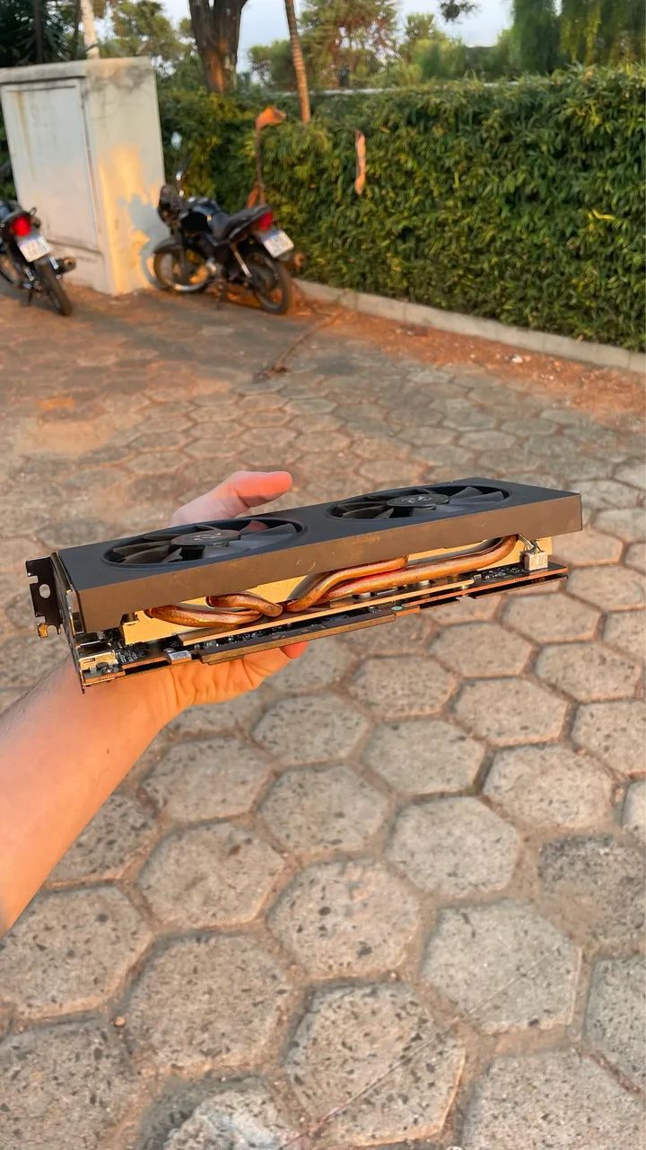 RX 5700 XT 8GB - Foto 3