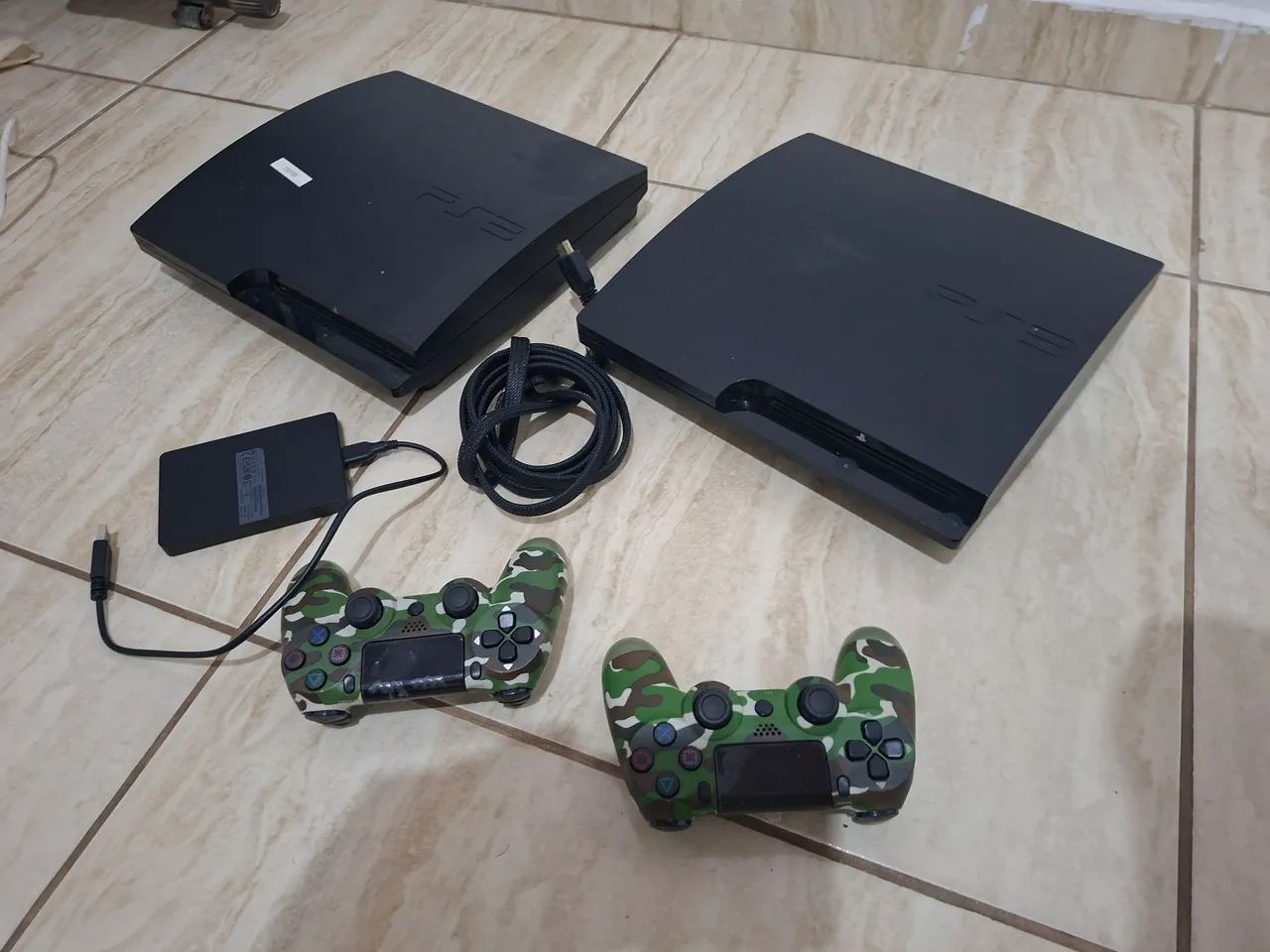 2 PlayStation 3 Desbloqueados com HD de 2tb.