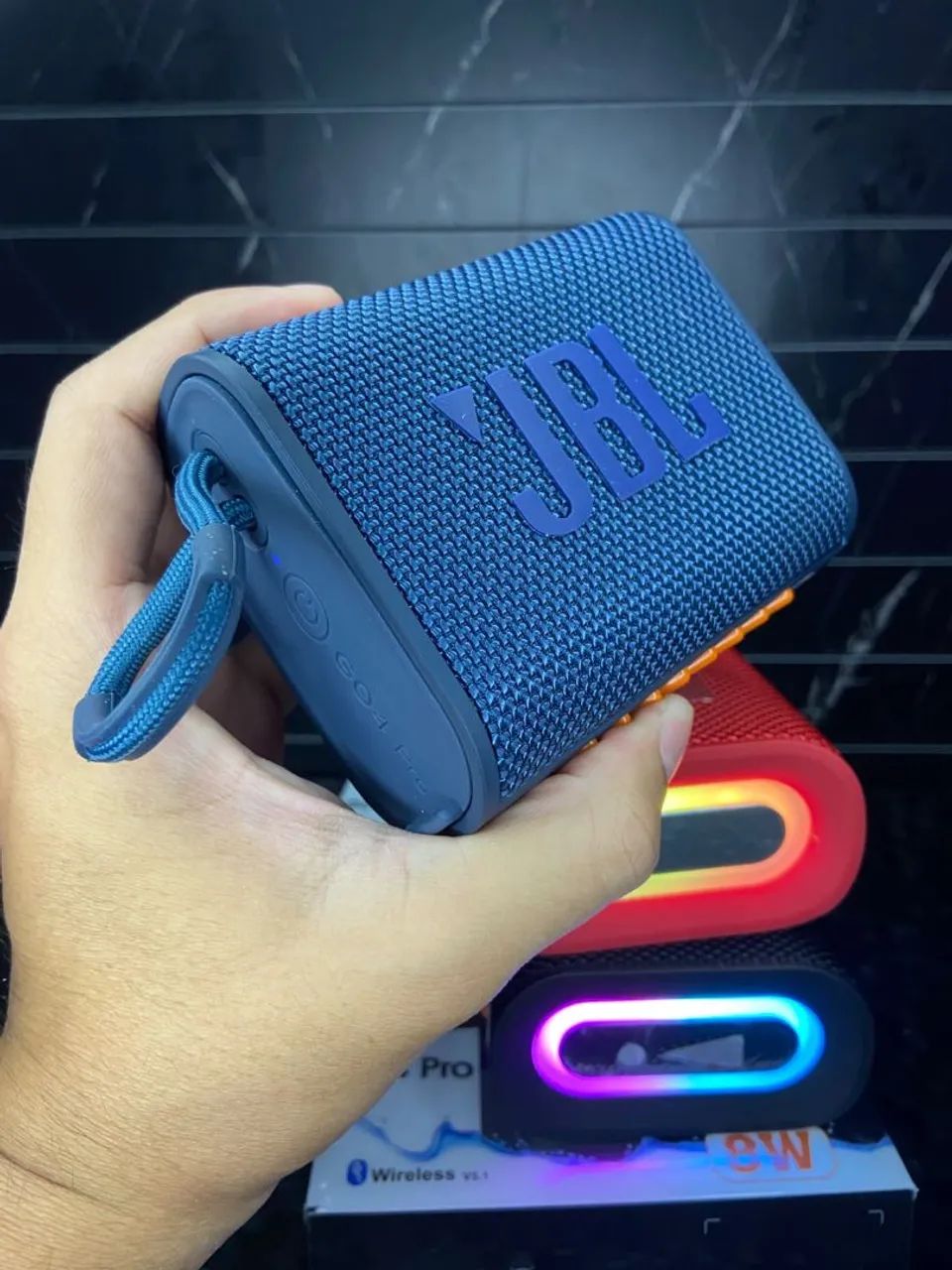 Caixa de som Bluetooth com led - som de qualidade e luz RGB - entrega rápida