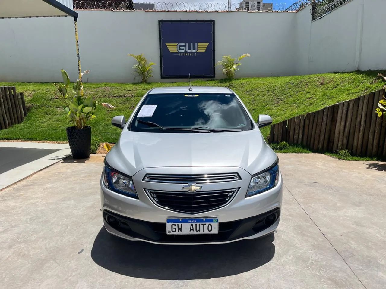Chevrolet Prisma Sed. LT 1.4 8V Flexpower 4P 2015 - Foto 2