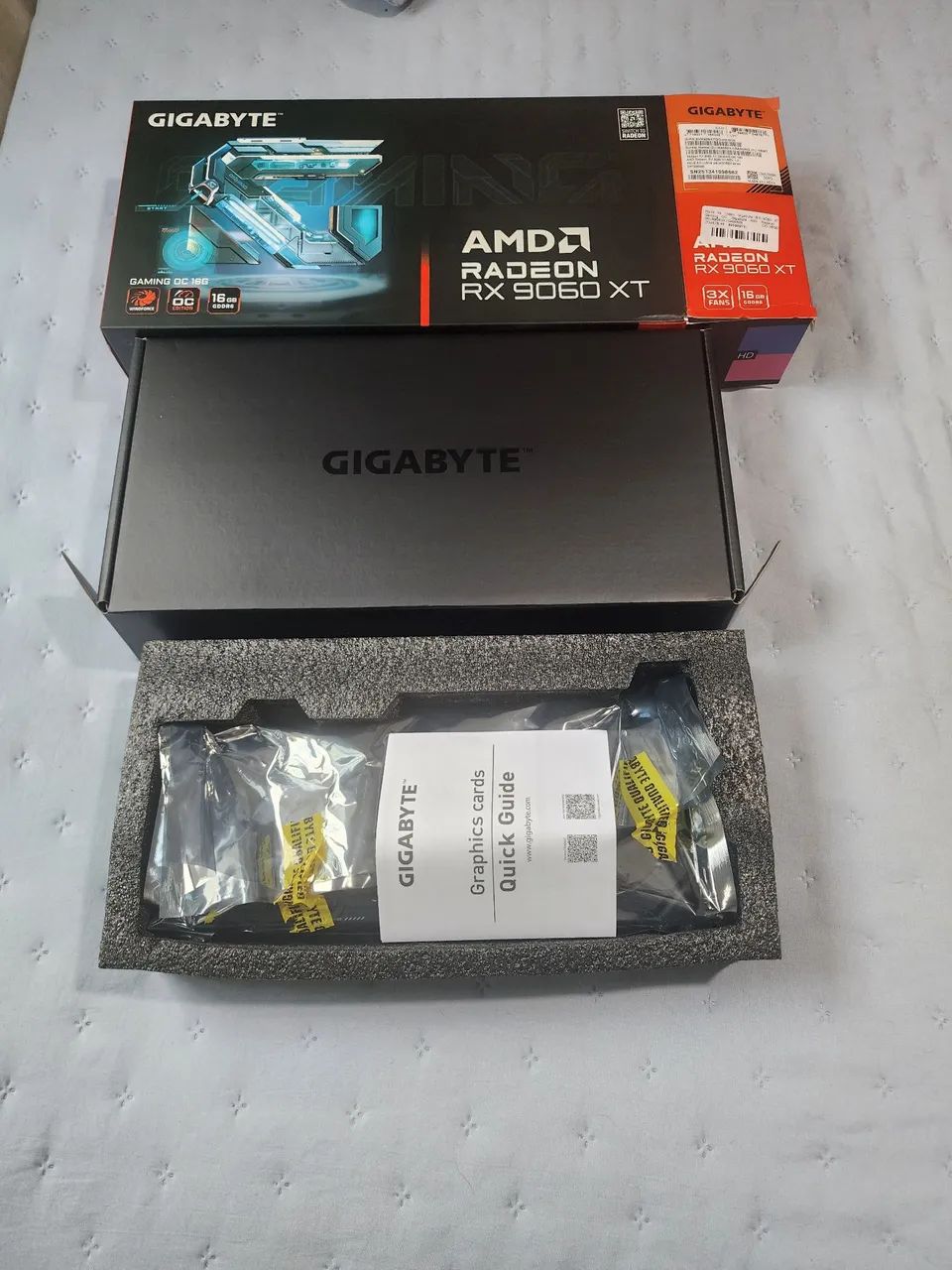 Rx 9060 xt - Foto 3