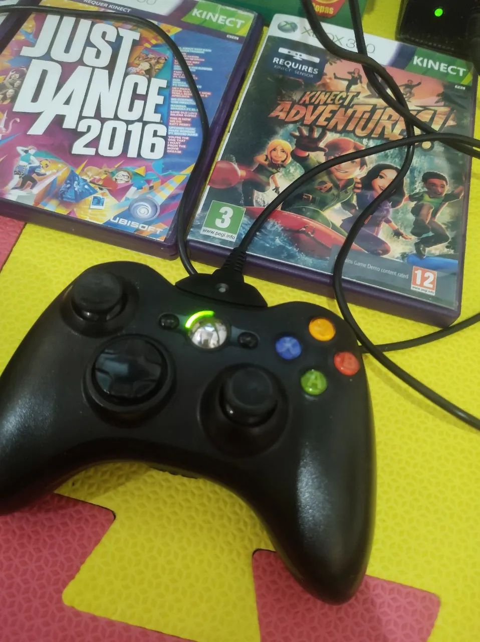 Xbox 360 500g com dois controles e jogos original  - Foto 2