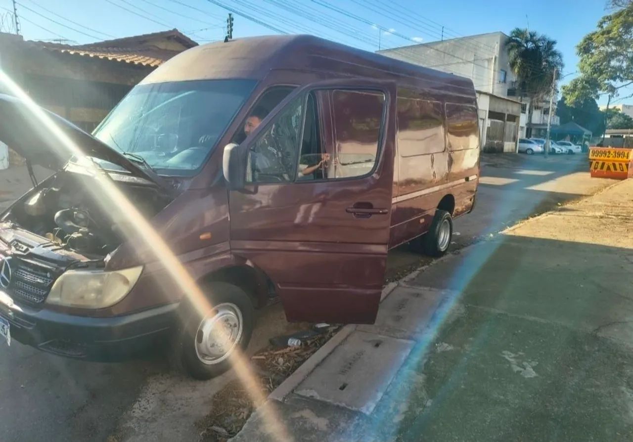 Mercedes-Benz Sprinter 413 Furgão Longo T.alto Diesel 2007