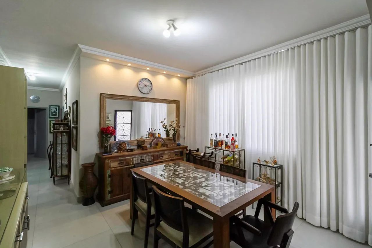 Casa à Venda - Santa Rosa, 3 Quartos, 360 m2 - Foto 5