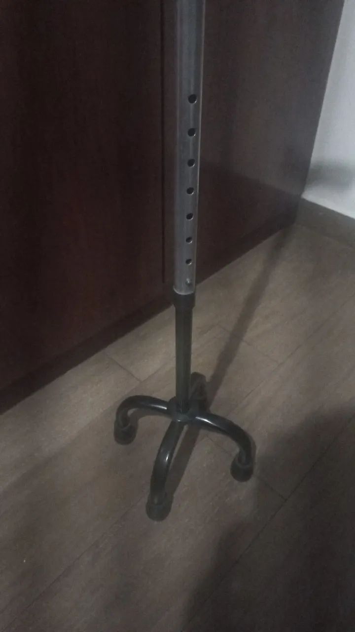 Bengala ortopédica 4 pontas com regulagem. - Foto 2