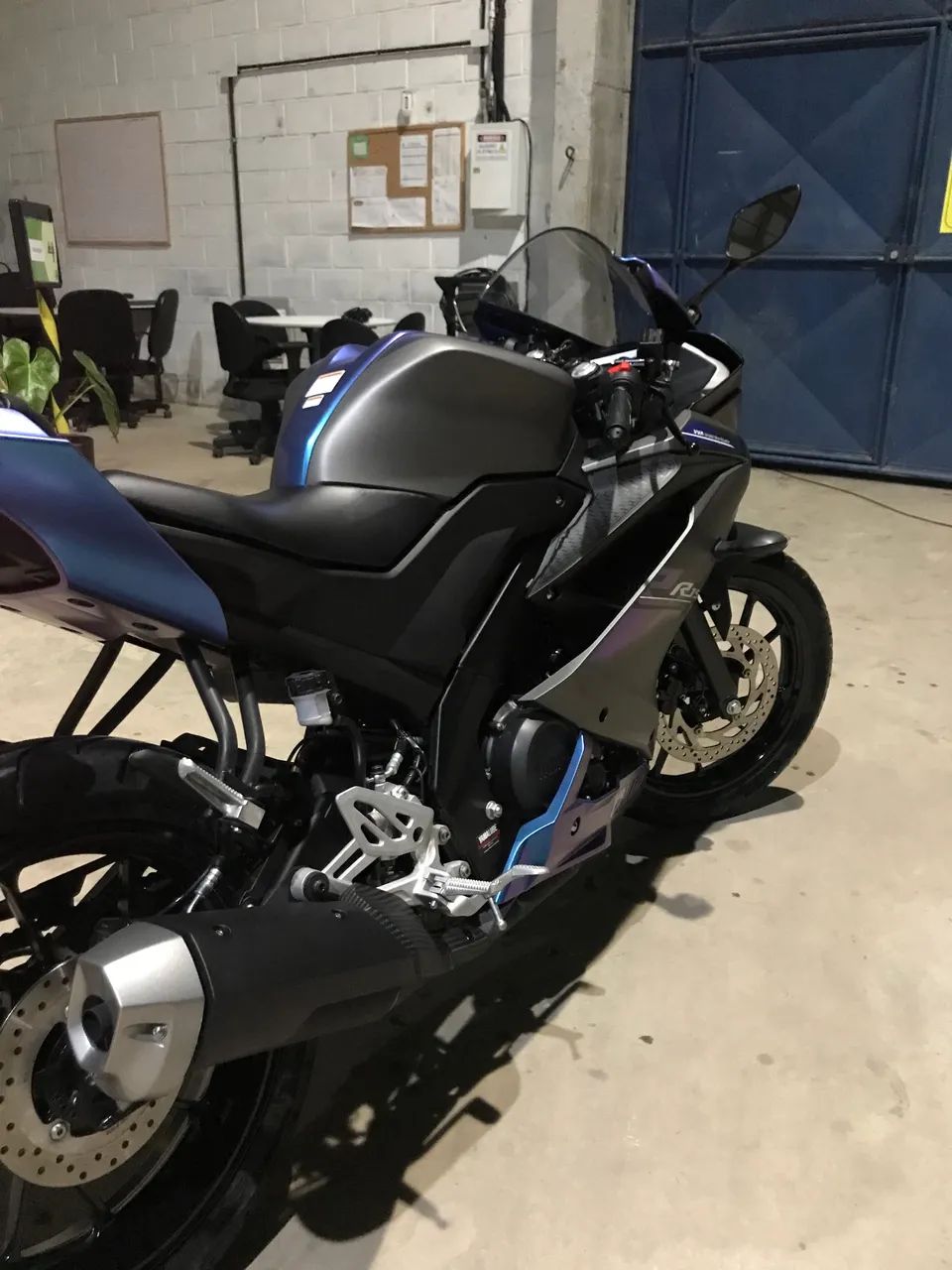 R15 Yamaha  - Foto 5
