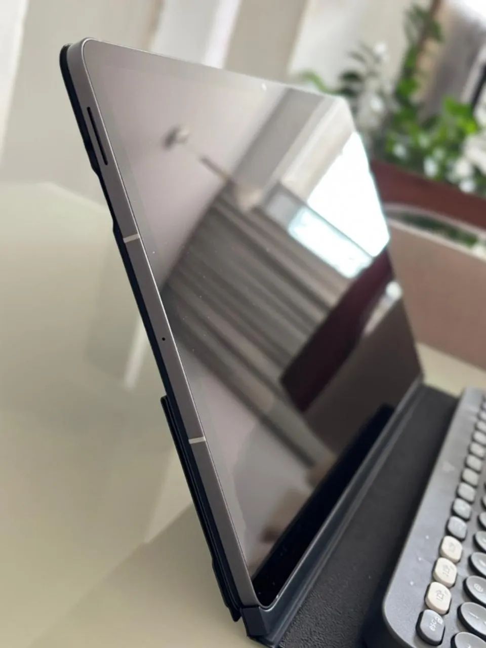 Samsung Galaxy Tab S10 FE+ 128GB (dez/2025) ? Display quebrado + Teclado Bluetooth - Foto 4