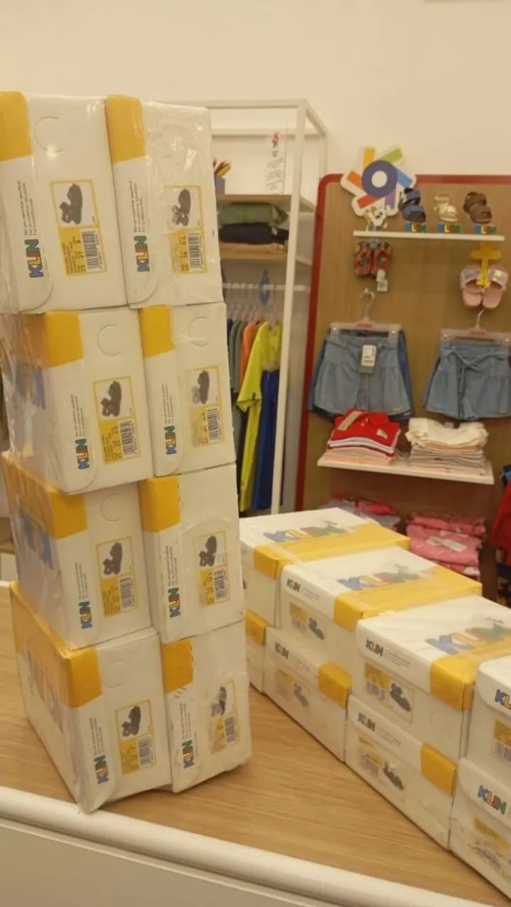 LOTE DE ROUPA INFANTIL MULTIMARCAS - Foto 5