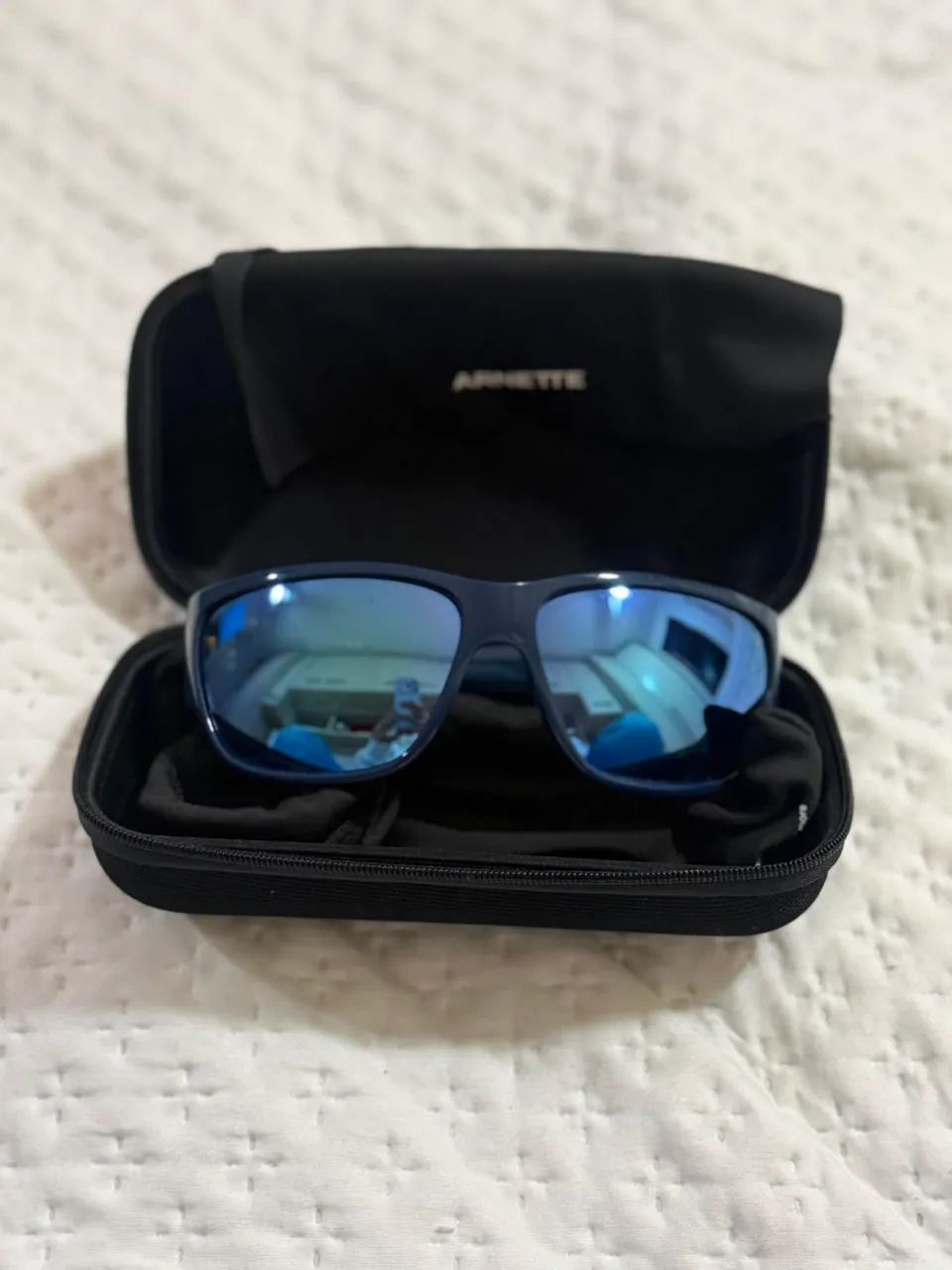 Óculos arnette 