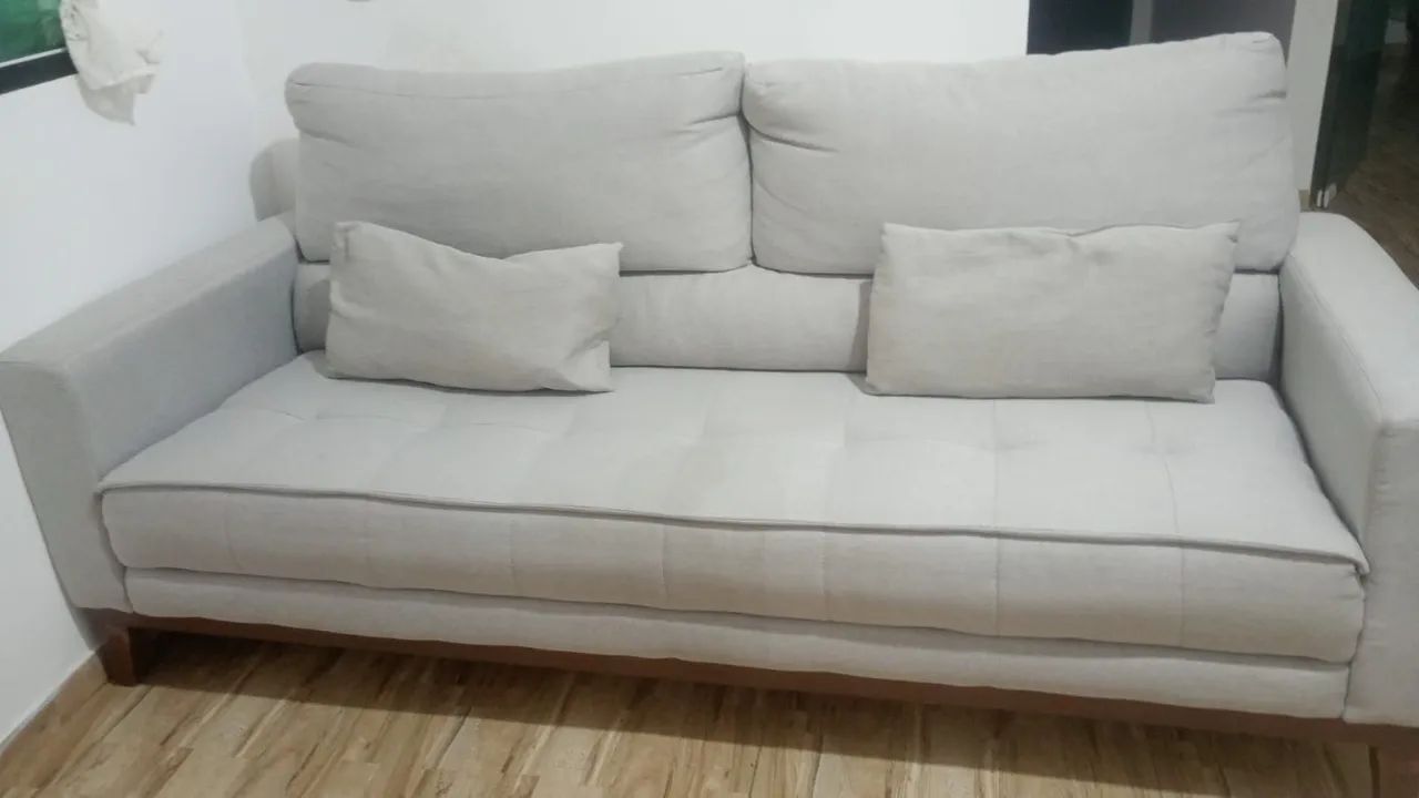 Vendo sofá em perfeito estado com almofada 