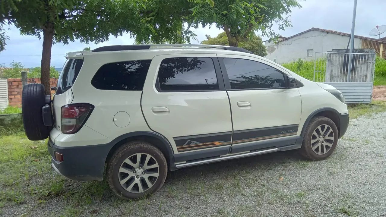 Chevrolet Spin Activ 1.8 8V Econo. Flex 5P Aut. 2016