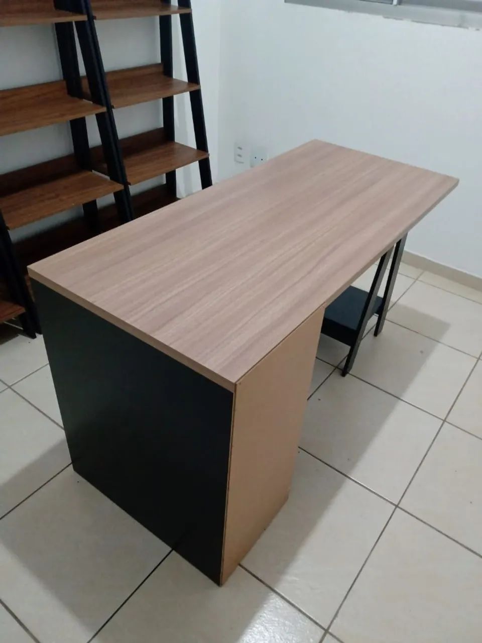 CONJUNTO DE MÓVEIS PARA ESCRITÓRIO. - Foto 2