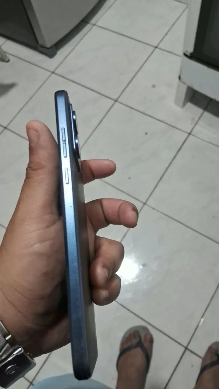 Vender ou trocar pelo iPhone 11 ou XR do jeito que tá  - Foto 2