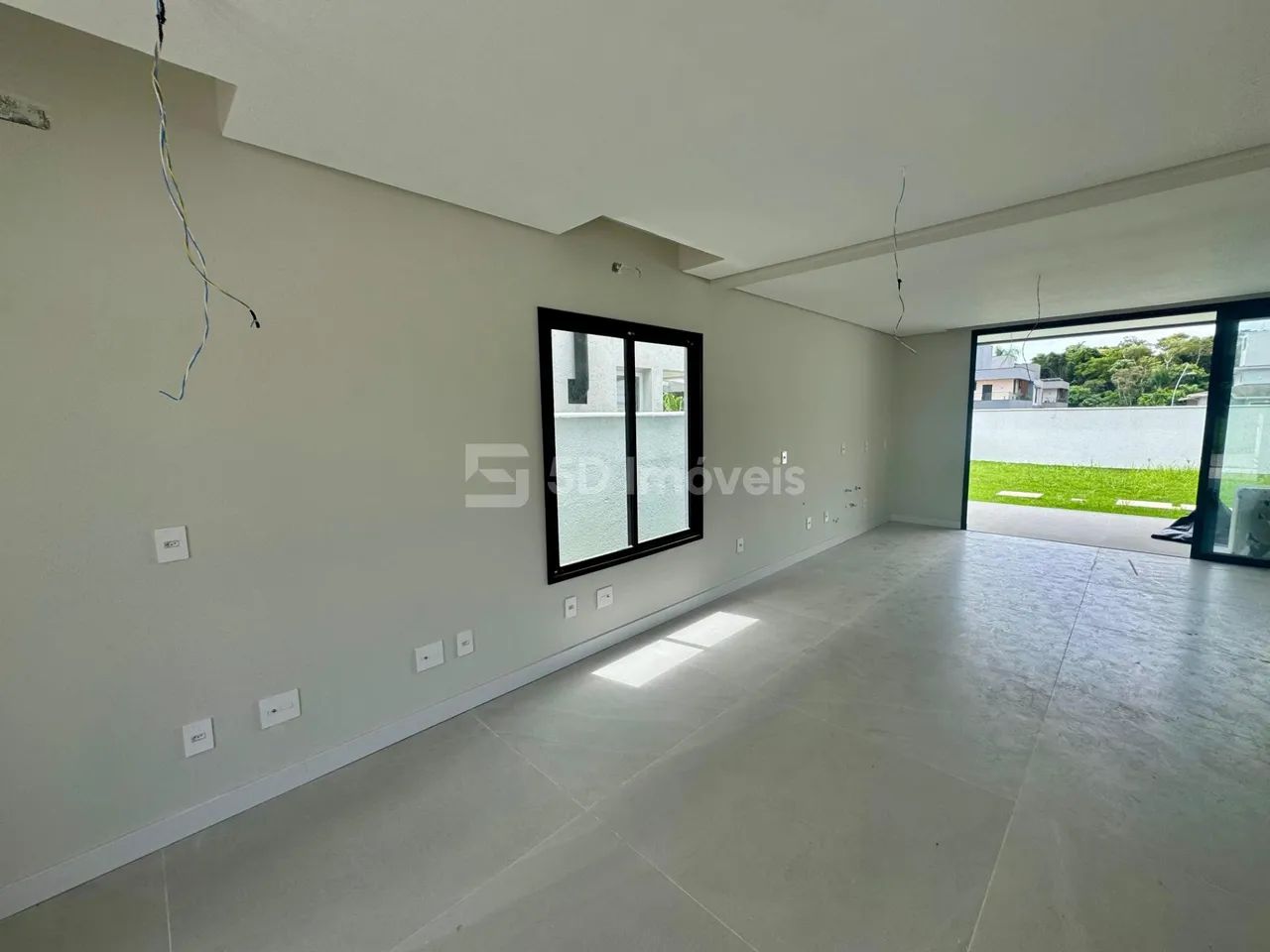 Casa 3 Dormitórios - Santo Antonio - Florianópolis, SC - Foto 2