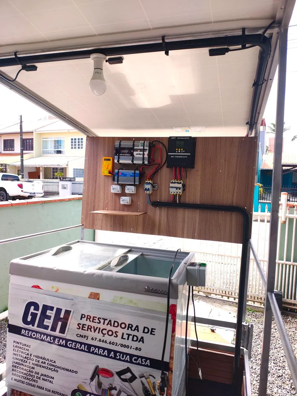 Carretinha pra vender bebida com placa solar  - Foto 2