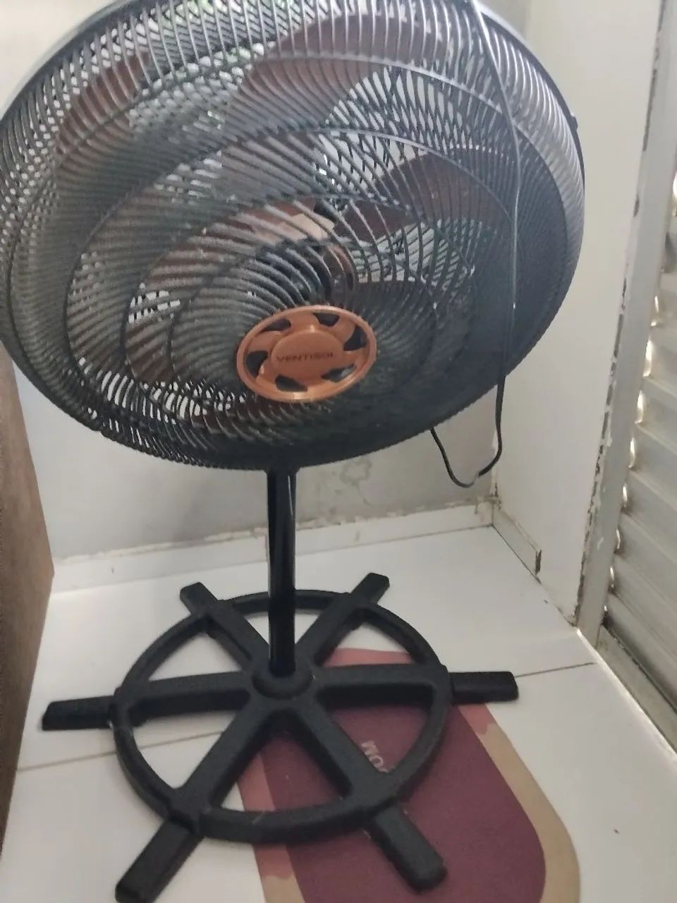 Vendo ventiladores com defeito! - Foto 2