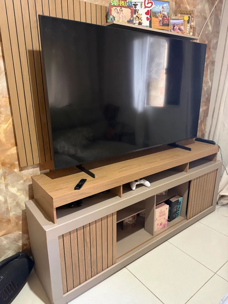 Vendo PAINEL E ESTANTE NOVINHO  - Foto 4