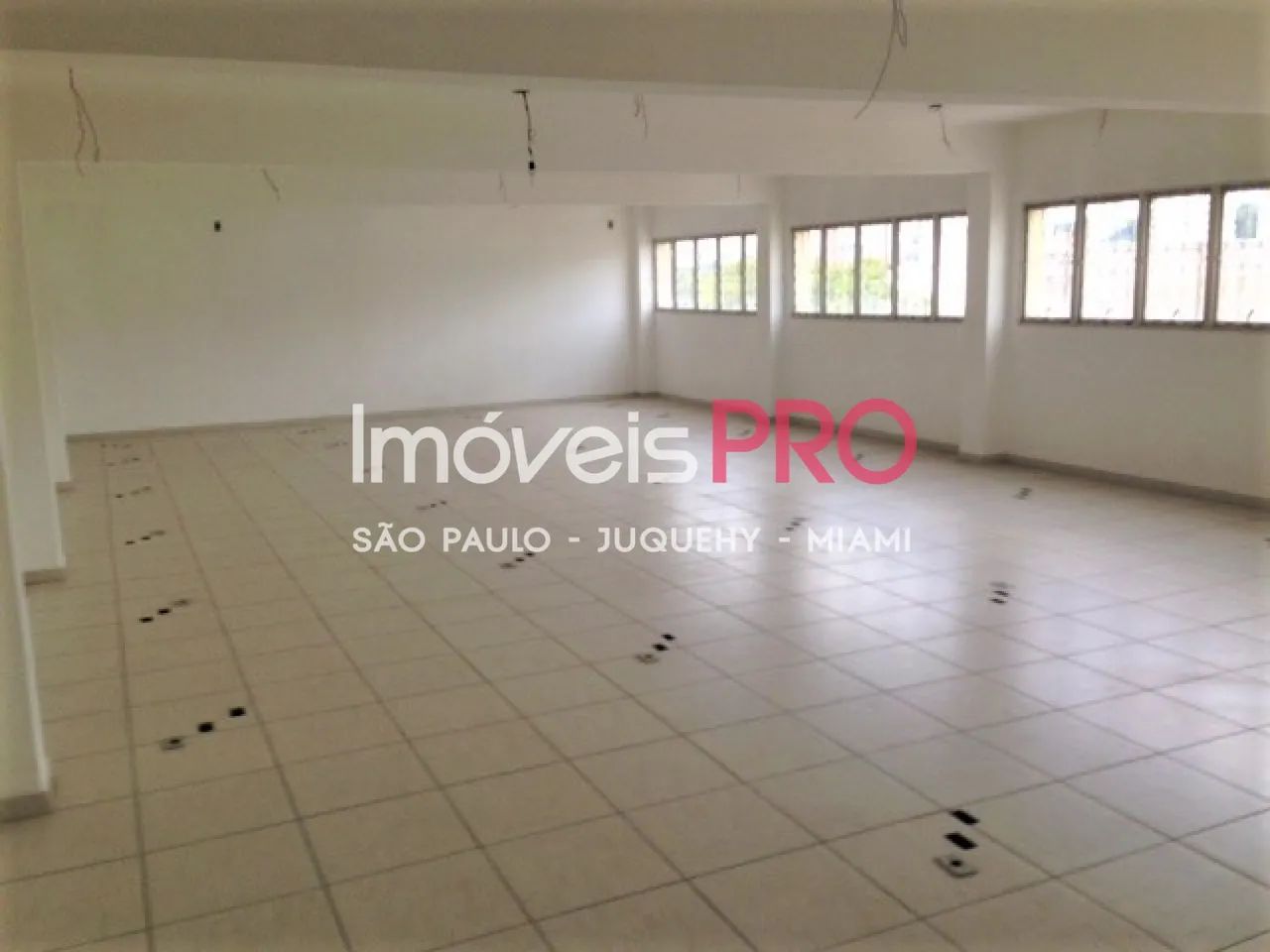 Prédio Comercial 956m² na Rua Padre Machado. - Foto 5