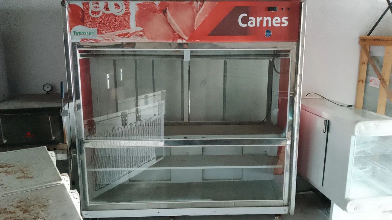 Expositor de Carnê 2m