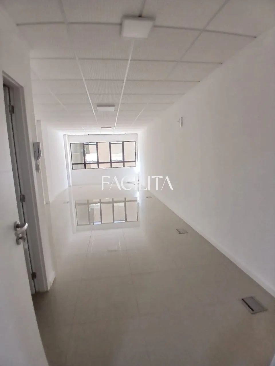 Sala comercial no bairro Itacorubi, Florianópolis - Foto 3