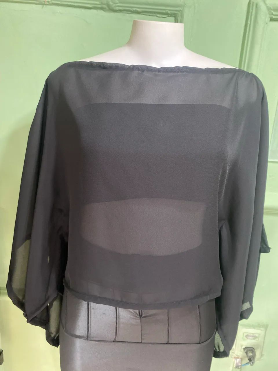 Blusa bata morcego seda - Foto 2