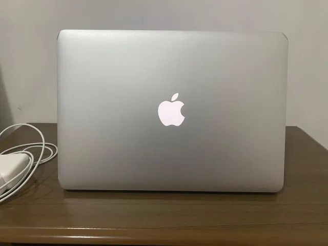 Apple MacBook Air 13" (2015) - Core i7 - 8GB RAM - 128GB - Foto 3