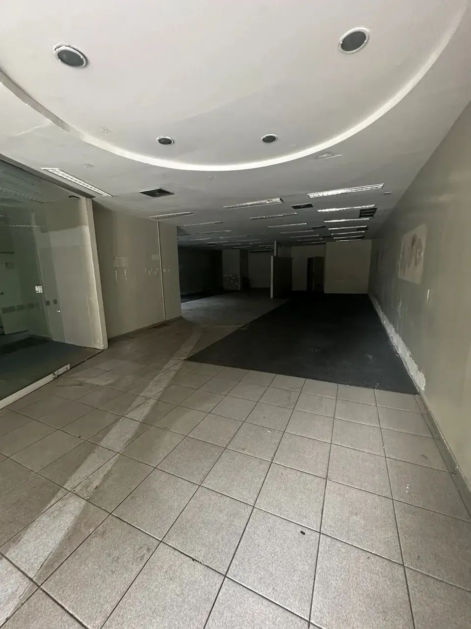 LOJAO COM 330M2 Centro de Nilópolis