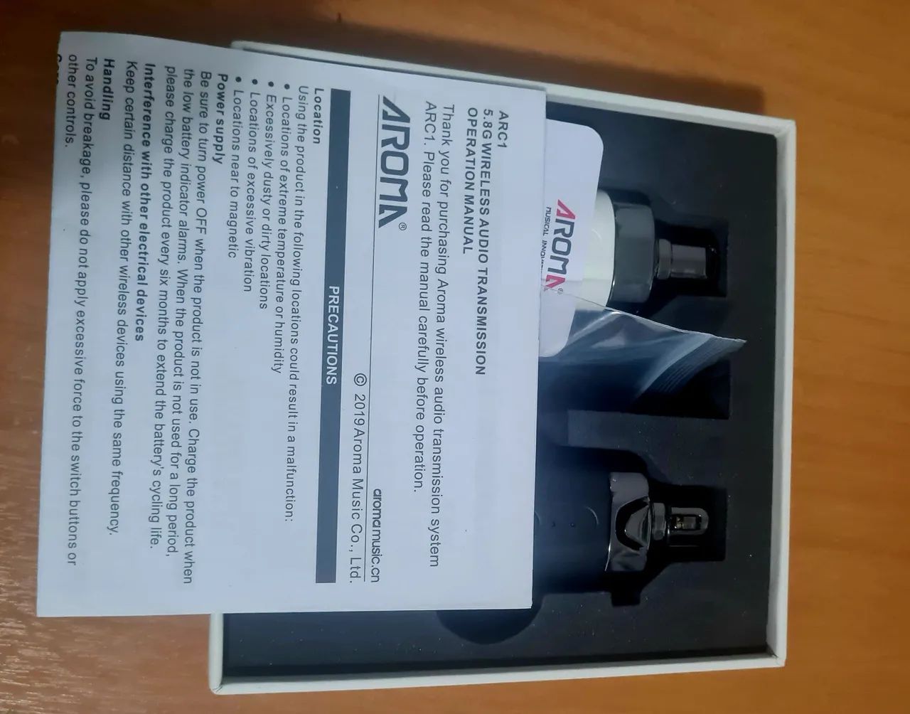 Sistema de transmissor e receptor AROMA ARC 1, sem fio para microfone - Foto 4