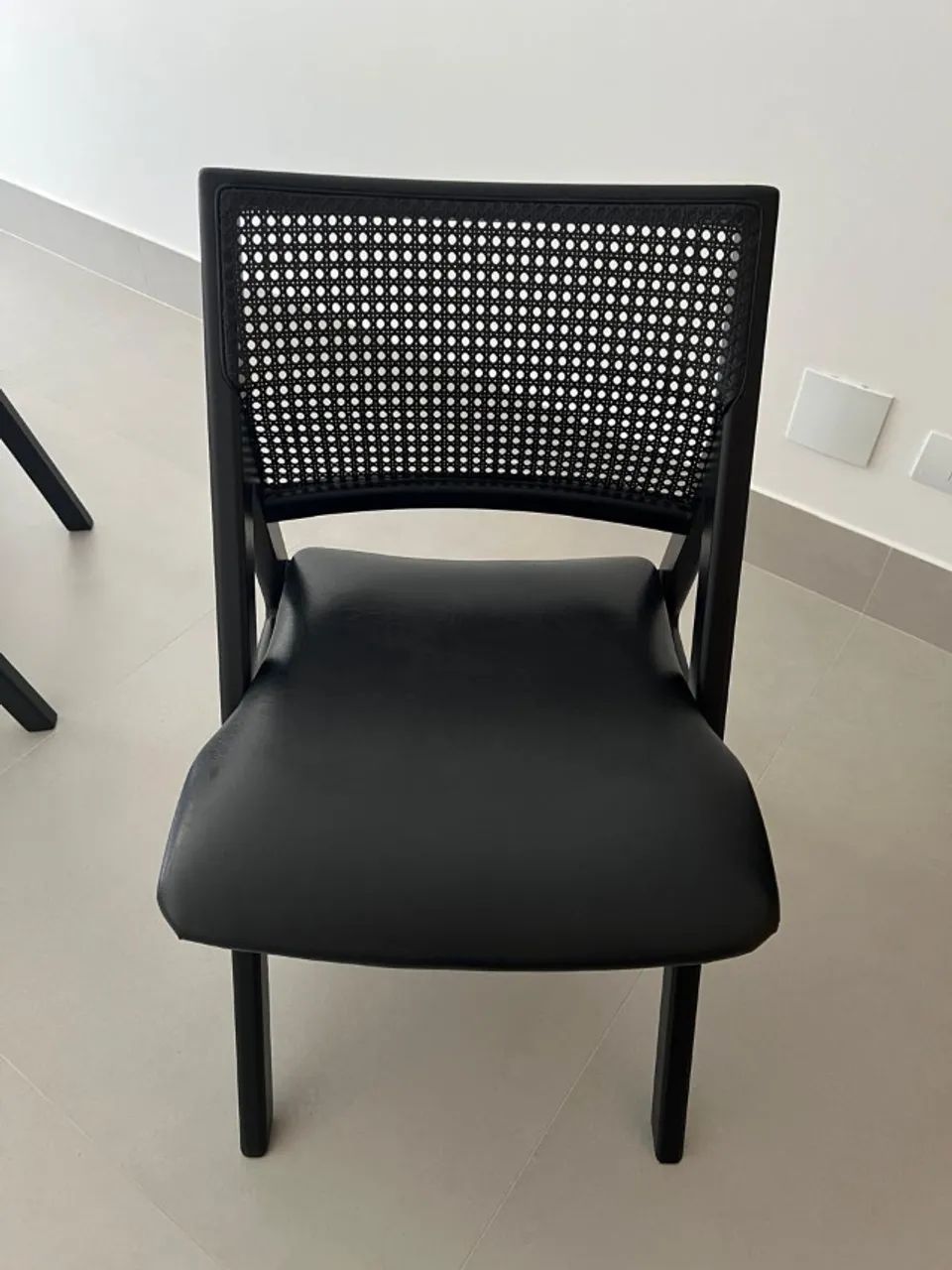MESA SAARINEN + 6 CADEIRAS ARES ABANO - Foto 3