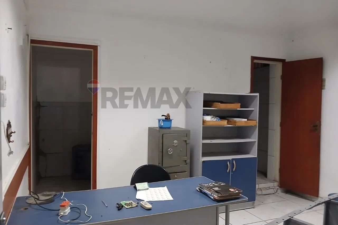 "Prédio Comercial no Horto: 885m² por Ótimo Preço!" - Foto 5