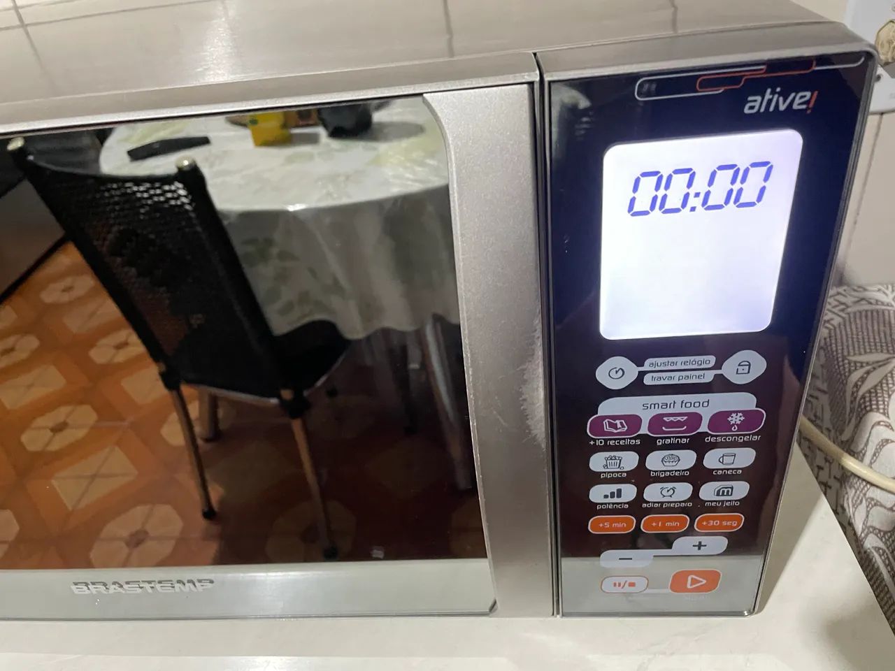 Microondas Brastemp inox - Foto 3