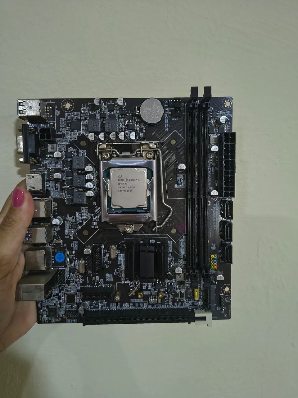 Kit processador i5 7400 + H110