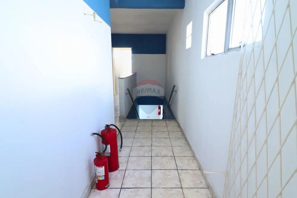 Vende-se Prédio Comercial no Centro do Alecrim av. 6 com 980m²  Invista Já! - Foto 4