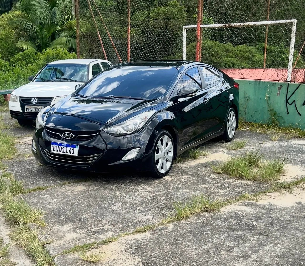 Hyundai Elantra GLS 1.8 16V 2012