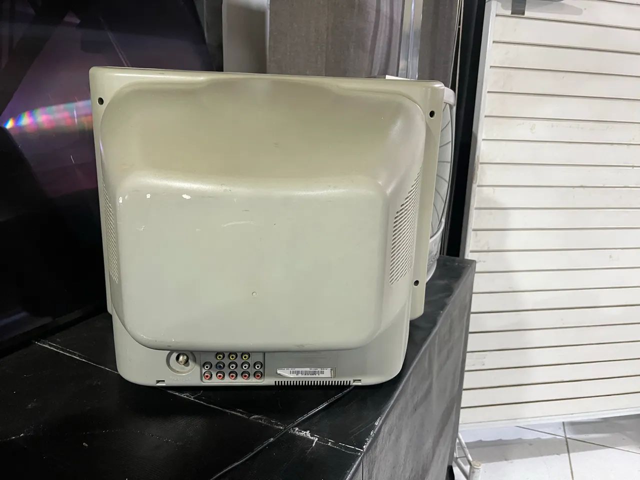 Tv de Tubo Aiko CRT 21 Polegadas Flat Pro FP-2111 - Foto 4
