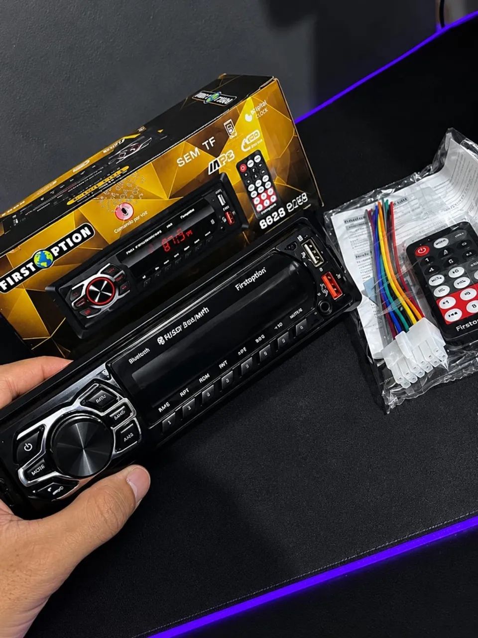 RÁDIO DE CARRO COM BLUETOOTH e USB