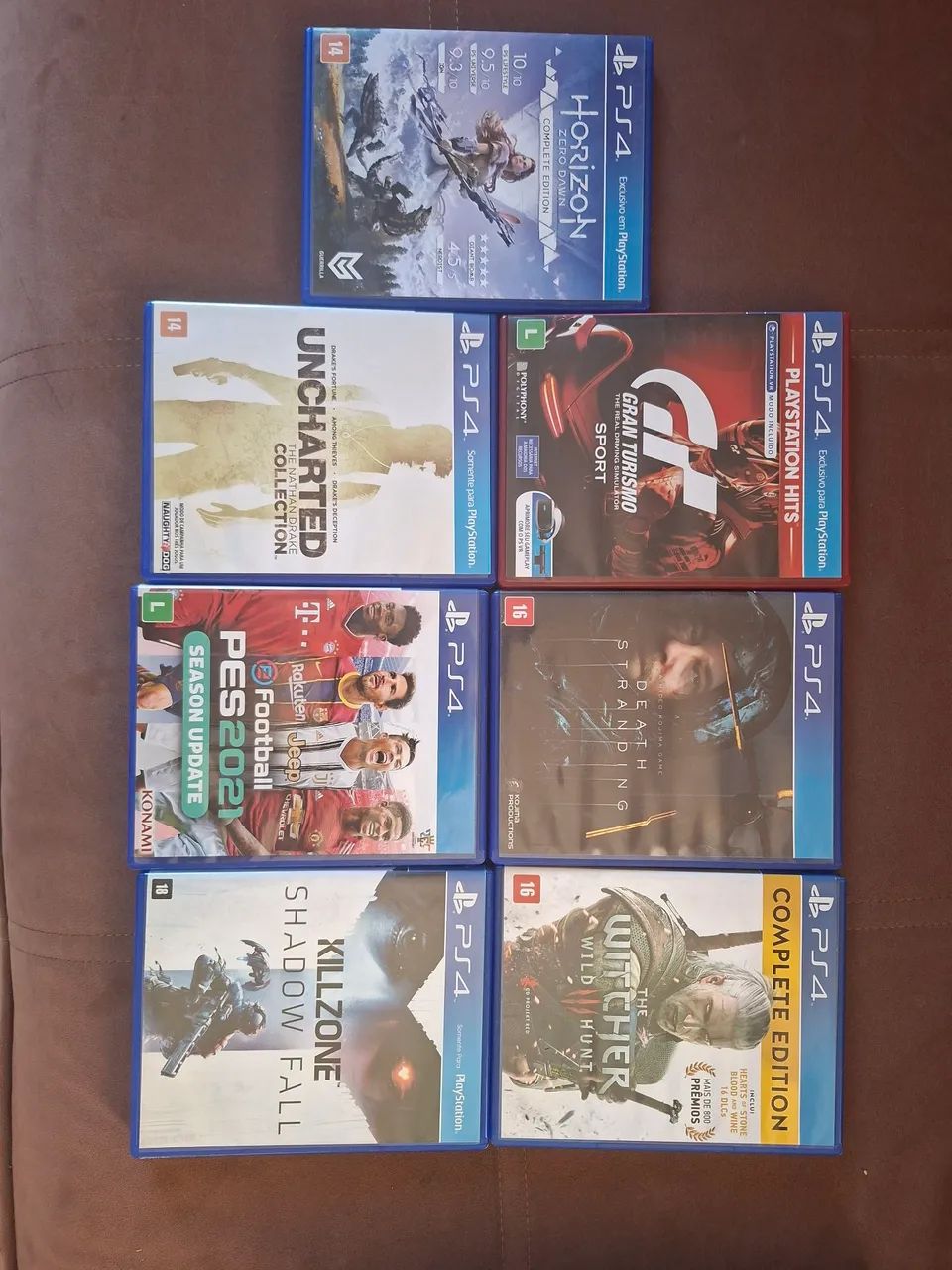 Ps4 em excelente estado, nunca aberto.+ hd externo 1 TB+ 7 jogos