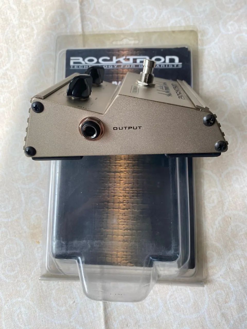 Pedal ROCKTRON PULSE TREMULO - Foto 5