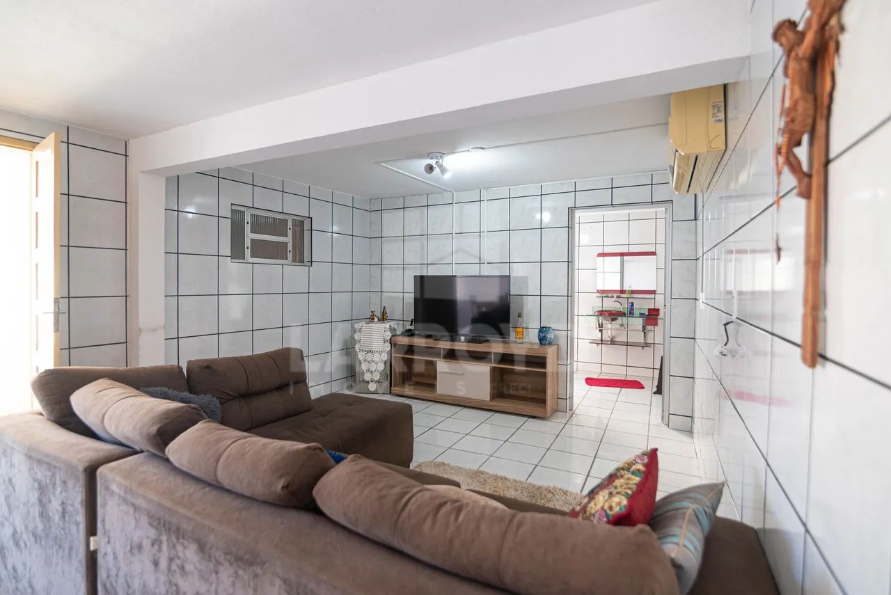 Casa à venda com potencial residencial e comercial - Foto 3