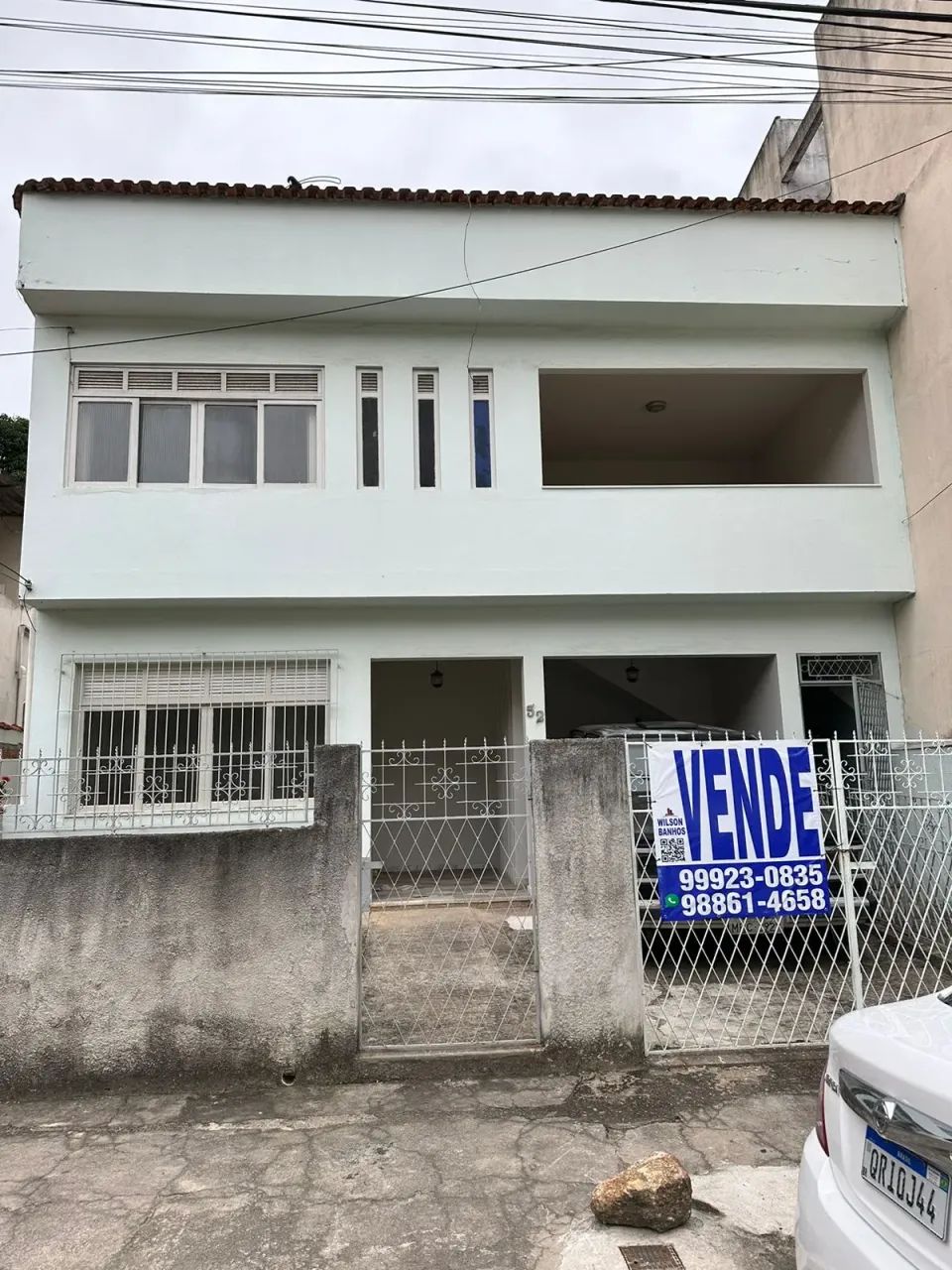 Prédio/Edifício contendo 2 aptos 4 Qts sendo 1 St com quintal - Foto 3